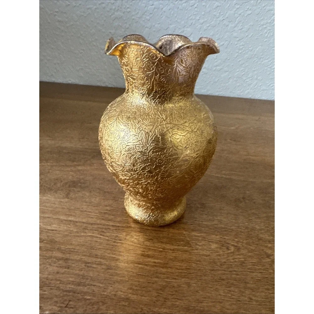Vintage 22K gold encrusted glass vase Glastonbury Lotus Daisy Field Floral Patte
